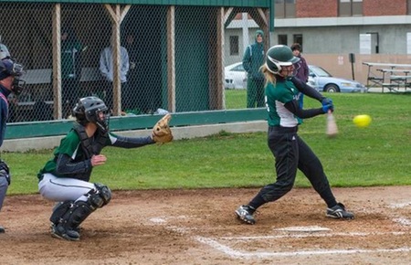 Alex Pohl went 2-for-3 for the Warriors